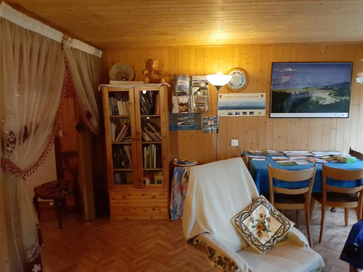 La Dernier Villa La Cote-aux-Fees Ngoại thất bức ảnh